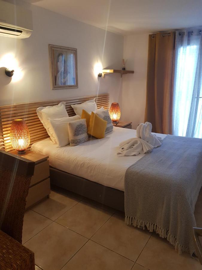 Hotel Villa Maya Gassin Kültér fotó
